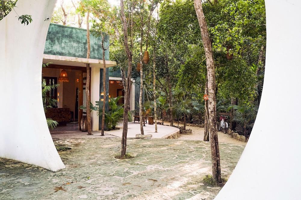Hotel Holistika Tulum Exterior photo